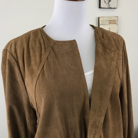 NEIMAN MARCUS Perforated open front Suede jacket L - Picture 4 of 8